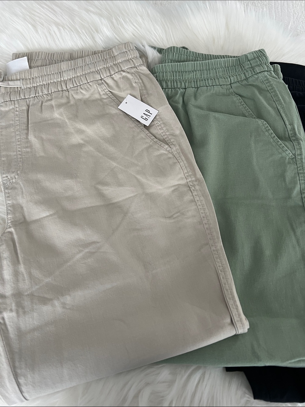 5 Pairs GAP Ankle Cropped Pants Beige, Sage Green, Black, Light Blue, Yellow - Picture 2 of 10